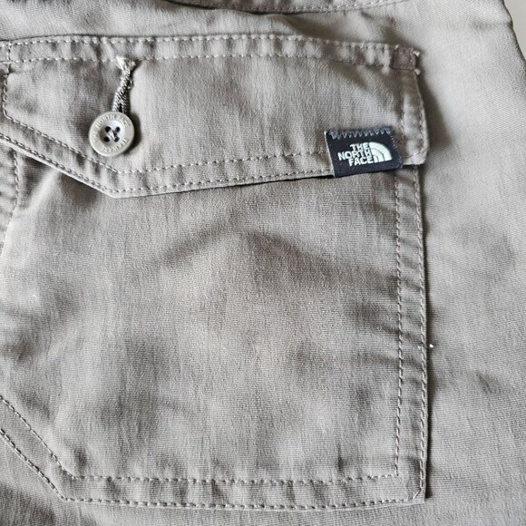 The North Face Womens Hiking Cargo Safari Nylon Shorts Size 8 - Picture 11 of 13
